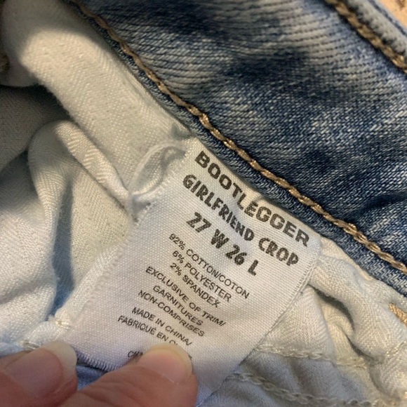 Bootlegger Girlfriend Crop Distressed Jeans, 27W 26L - Picture 3 of 6